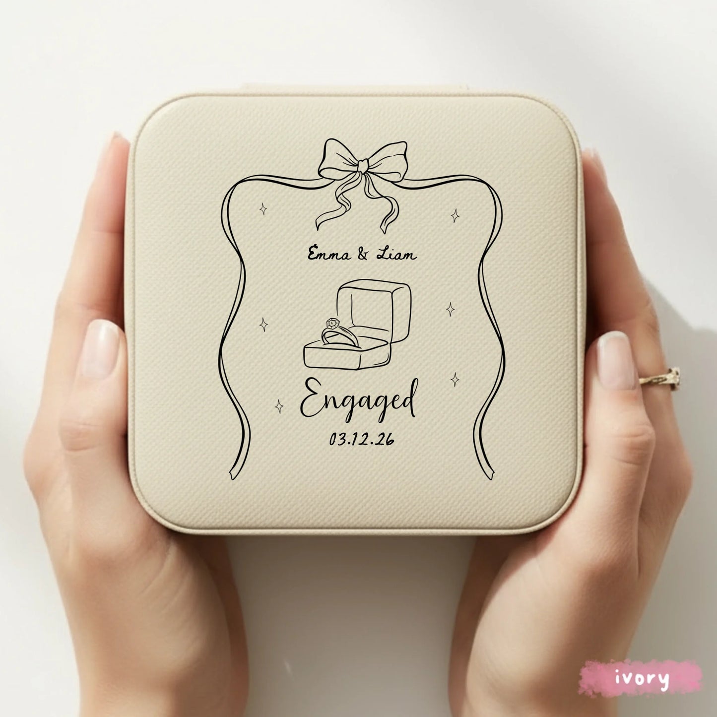 MimosaMocks Jewelry Travel Case  - Ivory 001